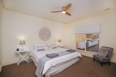 The Hills House At Hahndorf - Phillip Island Accommodation 2
