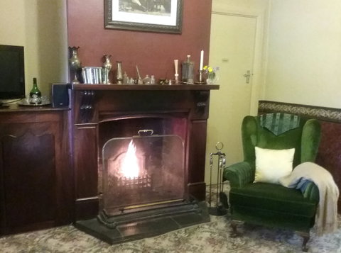 Walnut Cottage - Phillip Island Accommodation 1