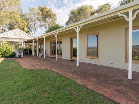 131 - Heart Of The Vale - Phillip Island Accommodation 1