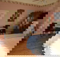 Angas Plains Wines Suites - Phillip Island Accommodation