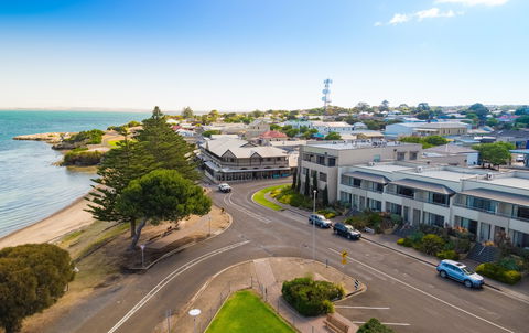 Aurora Ozone Hotel - Phillip Island Accommodation 1