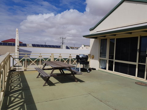 Blue Manna Waters - Apartment B - Phillip Island Accommodation 0