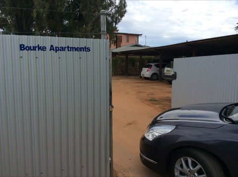 Bourke Apartments - Phillip Island Accommodation 1