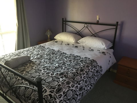 Boynton's Beehive Two - Phillip Island Accommodation 1