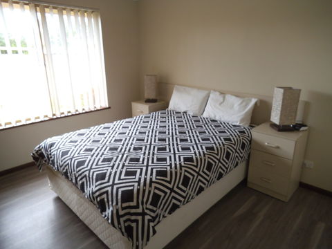 Busselton Seaside Escape Apartment - Phillip Island Accommodation 2