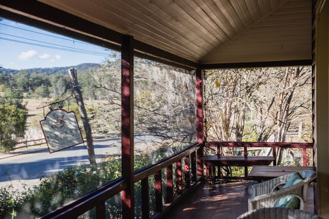 Capers Cottage - Phillip Island Accommodation 2