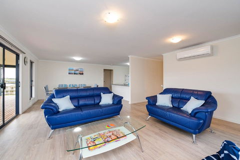 Hayborough Haven 3 - 3 Fifth Avenue - Hayborough - Phillip Island Accommodation 2