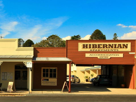 Hibernian Hotel Apartments - Phillip Island Accommodation 1
