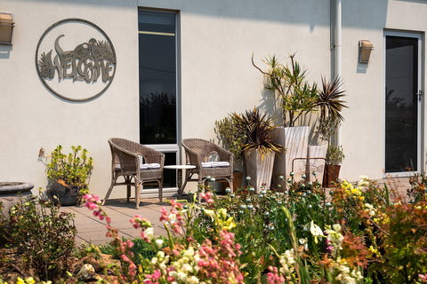 La Maison Du Vigneron B&B & Special Ocassion Dining - Phillip Island Accommodation 2