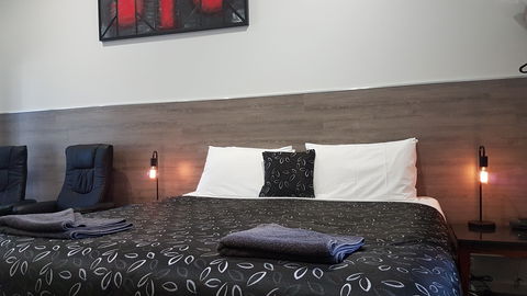 Motel24seven And Apartments - Phillip Island Accommodation 1