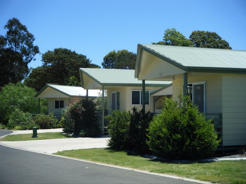 Peppertree Cabins Kingaroy - Phillip Island Accommodation 0