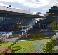 The Wattle Lodge - Phillip Island Accommodation