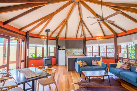 The African Village - By Clouds - Phillip Island Accommodation 1