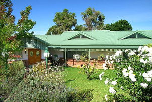 Dixons Creek VIC Phillip Island Accommodation