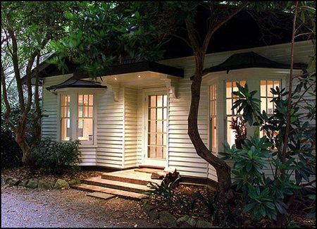 Lochiel Luxury Accommodation - Phillip Island Accommodation 4