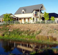 Tessenna Villa - Phillip Island Accommodation