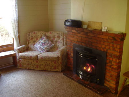 Queenscliff Seaside Cottages - Phillip Island Accommodation 2