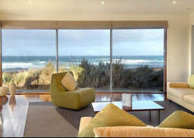 Hearns Beachside Villas - Phillip Island Accommodation 1