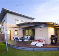 King Tide Townhouse - Phillip Island Accommodation