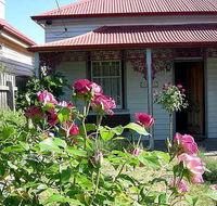 Airleigh - Rose Cottage - Phillip Island Accommodation