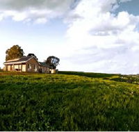 Hut on the Hill Heathcote - Phillip Island Accommodation