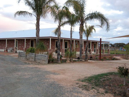 Cabarita Lodge - Phillip Island Accommodation 4