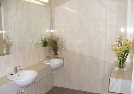 Astra Backpackers - Phillip Island Accommodation 1