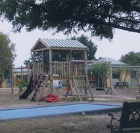 Alvina Holiday Cottages - Phillip Island Accommodation