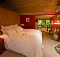 Linden Gardens Rainforest Retreat - Phillip Island Accommodation