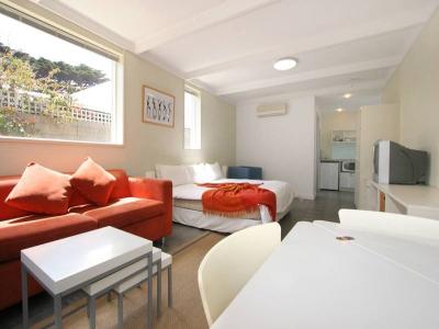 Oceanic Apartments - Phillip Island Accommodation 4