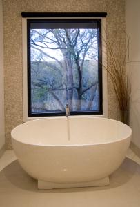 Saltus Luxury Retreat - Phillip Island Accommodation 2