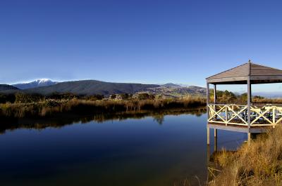 Wombat Hills Cottages - Phillip Island Accommodation 2