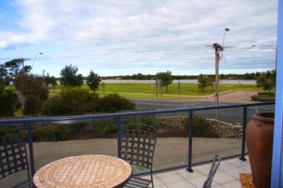 Ultimate Holiday Apartments - Phillip Island Accommodation 1