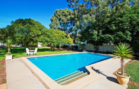Wattle Motel - Phillip Island Accommodation 0