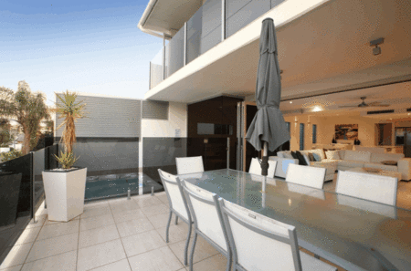 Alex Beach House - Phillip Island Accommodation 1
