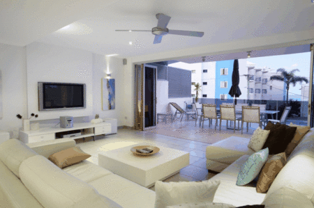Alex Beach House - Phillip Island Accommodation 2