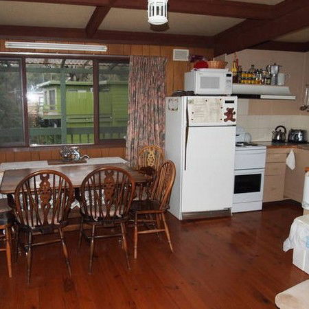 Lyle Hill Accommodation - Phillip Island Accommodation 1