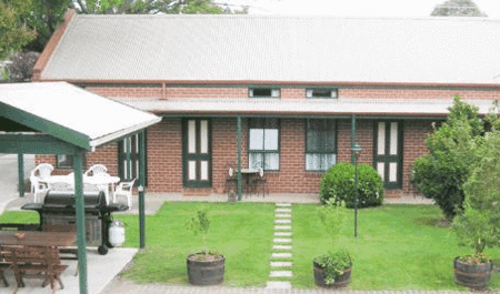 Mansfield Travellers Lodge - Phillip Island Accommodation