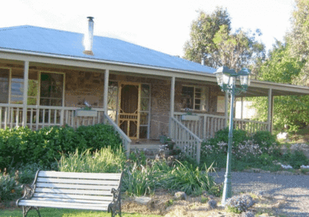 Buttercup Cottage  Apartment - Phillip Island Accommodation