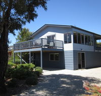 Judith Wright Stockdale  Leggo Real Estate - Phillip Island Accommodation