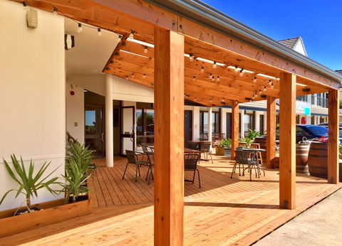 COAST Motel And Apartments - Phillip Island Accommodation 3