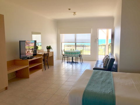 COAST Motel And Apartments - Phillip Island Accommodation 6