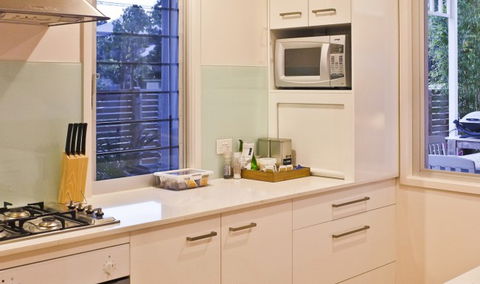 Aaman & Cinta Villa - Phillip Island Accommodation 2