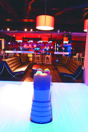 Strike Bowling Bar - CBD - Phillip Island Accommodation 3