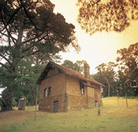 Heysen - The Cedars - Phillip Island Accommodation