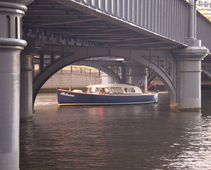 Melbourne Water Taxis - Phillip Island Accommodation 0
