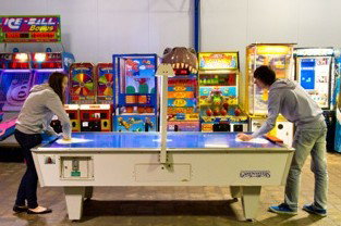 The Zone Family Entertainment Complex - Phillip Island Accommodation 7