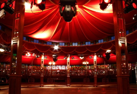 Wonderland Under The Melbourne Star - Phillip Island Accommodation 2