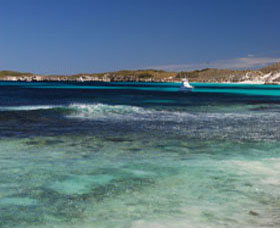 Little Salmon Bay - Phillip Island Accommodation 0