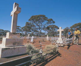 Old Pioneer Cemetery Coolgardie - Phillip Island Accommodation 0